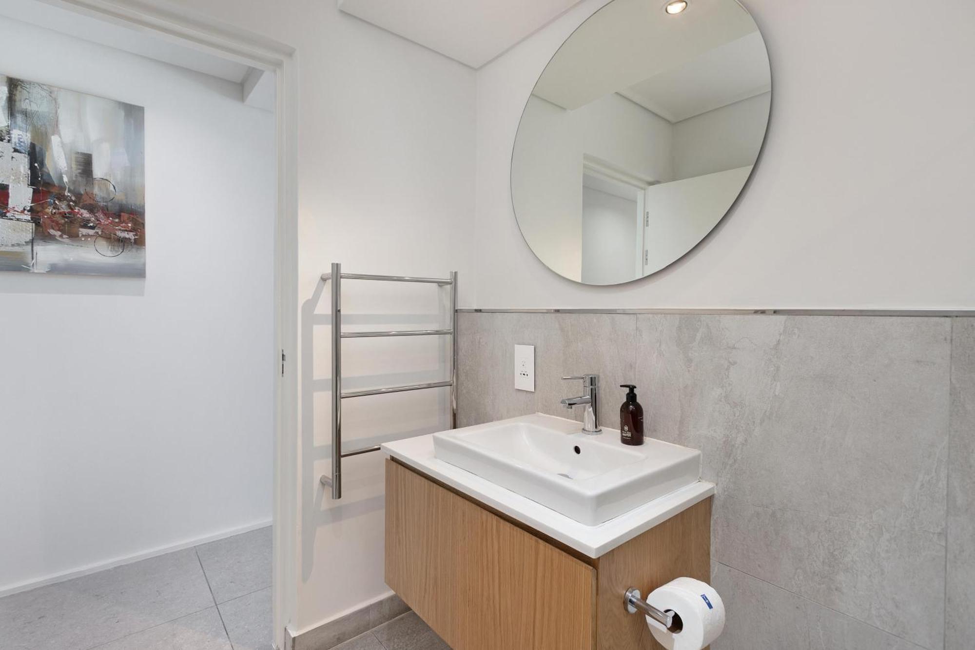 The Cosmo Luxury Suites By Totalstay Città del Capo Esterno foto