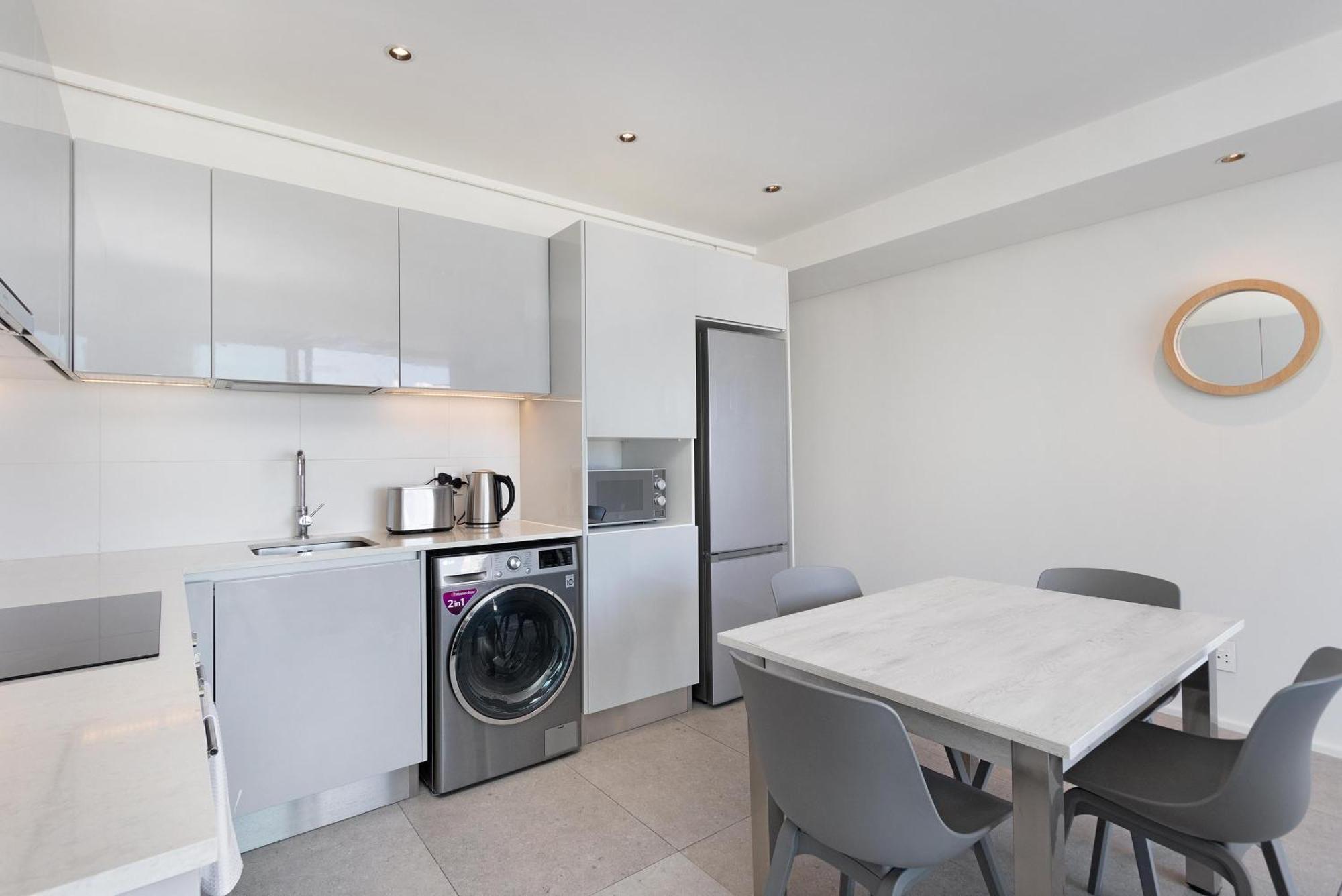 The Cosmo Luxury Suites By Totalstay Città del Capo Esterno foto