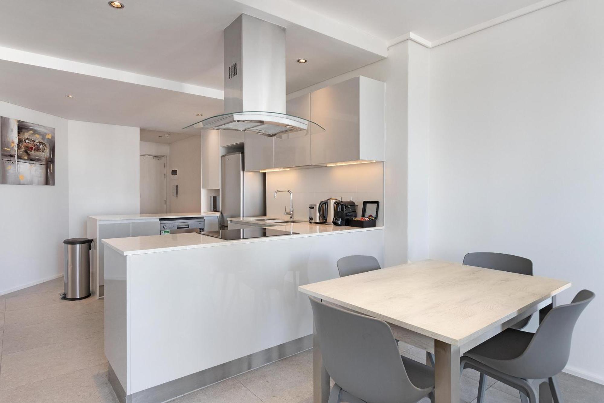 The Cosmo Luxury Suites By Totalstay Città del Capo Esterno foto